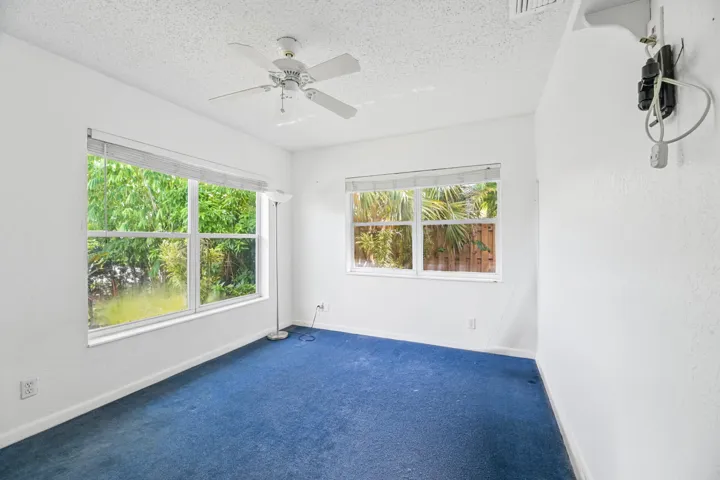 20260916 - 522 Heron Dr - MR-21