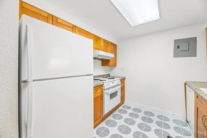 20260916 - 522 Heron Dr - MR-11