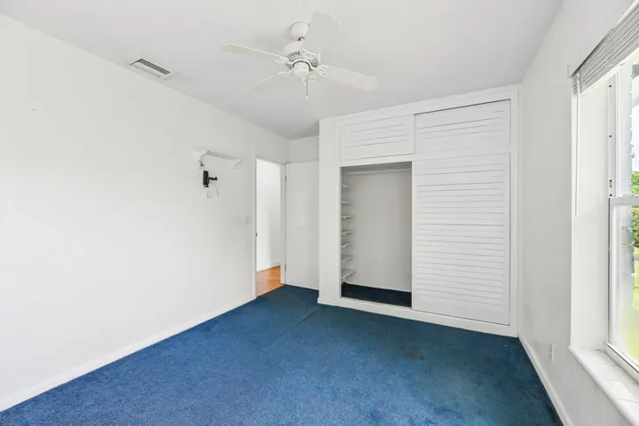 20260916 - 522 Heron Dr - MR-22