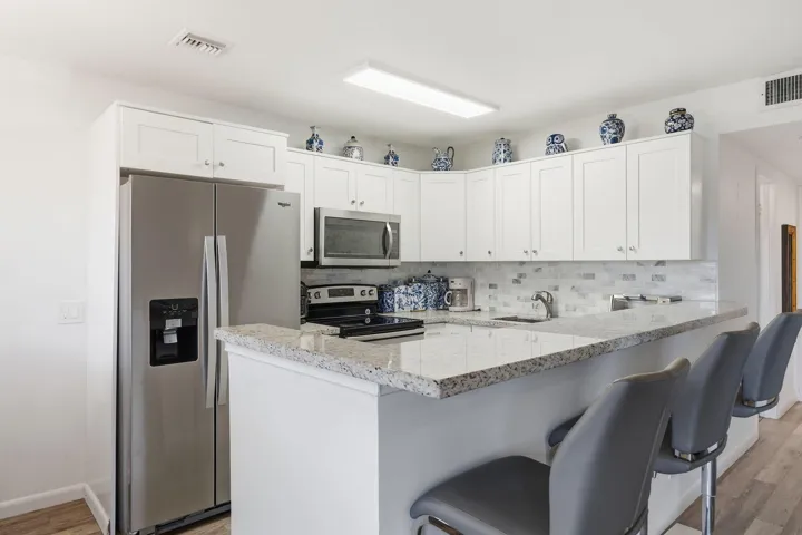 13-web-or-mls-209_Brighton_E_05972