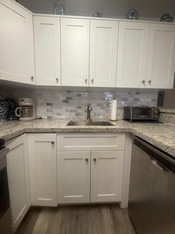 2-web-or-mls-209_Brighton_E_05936