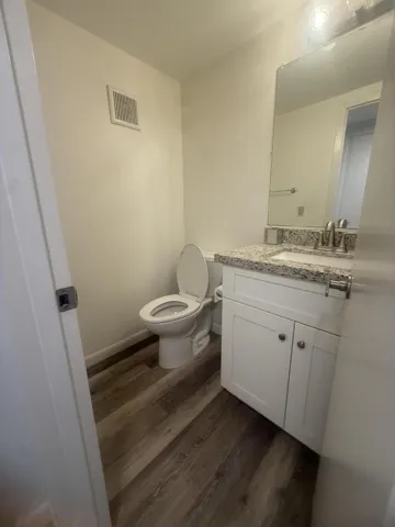 8-web-or-mls-209_Brighton_E_05957