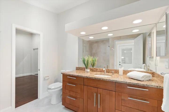 19-734 Camino Gardens Lane Boca Raton, F