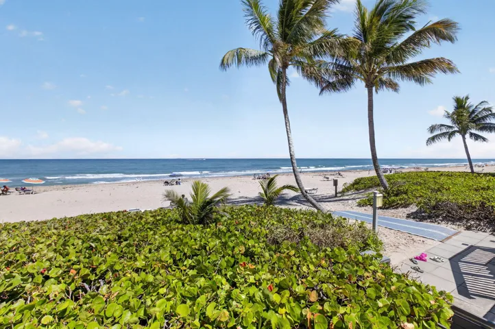 PRIVATE BEACH ACCESS