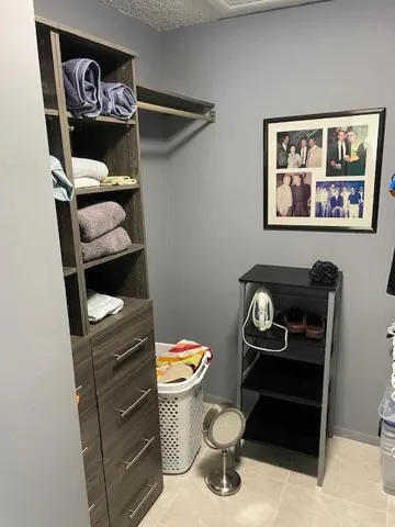Walk In Closet
