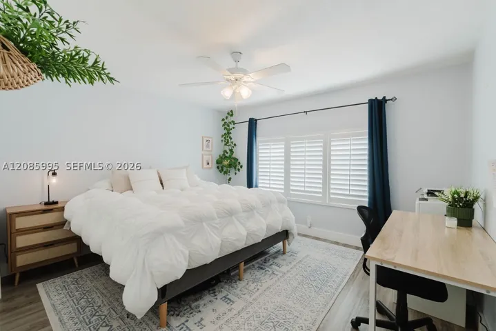 1732 Sw 103rd Pl, Miami, Florida 33165