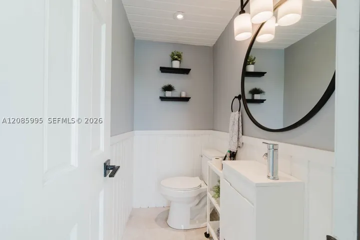1732 Sw 103rd Pl, Miami, Florida 33165