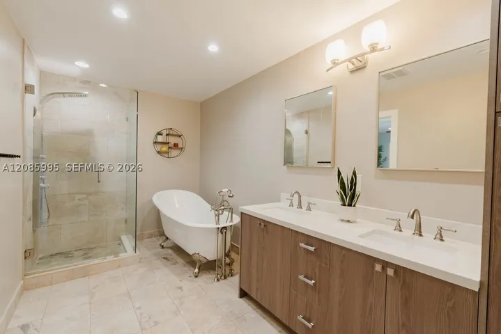 1732 Sw 103rd Pl, Miami, Florida 33165