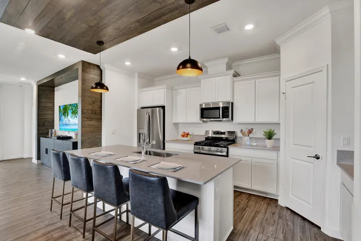 PBH_Arden_Azalea_Pic_Kitchen_2of3_F1