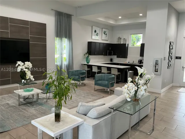 community area & Amenities