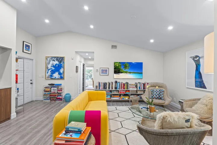 5-web-or-mls-A7409156