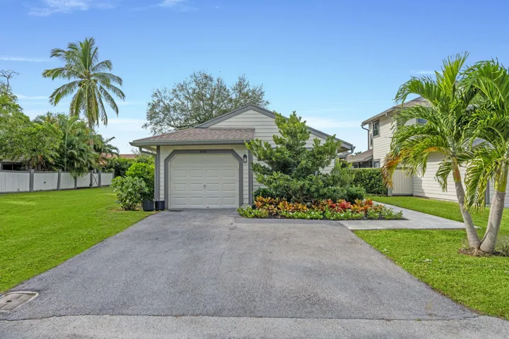 2-web-or-mls-A7409252