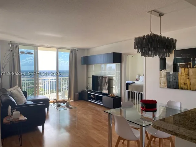 19501 W Country Club Dr 2305, Aventura, Florida 33180