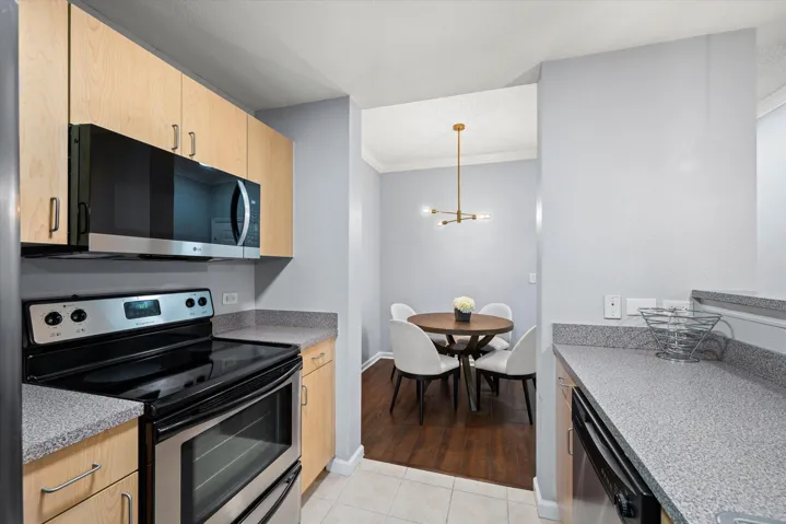 05-533 NE 3rd Ave #310, Fort Lauderdale