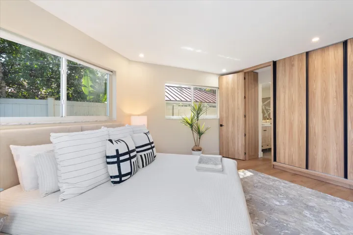 17-1931 NE 62nd Street Ft. Lauderdale, F