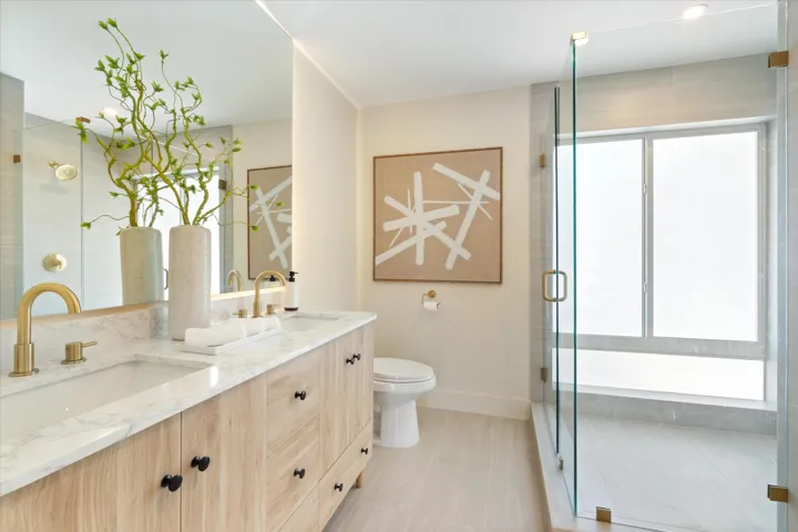 18-1931 NE 62nd Street Ft. Lauderdale, F