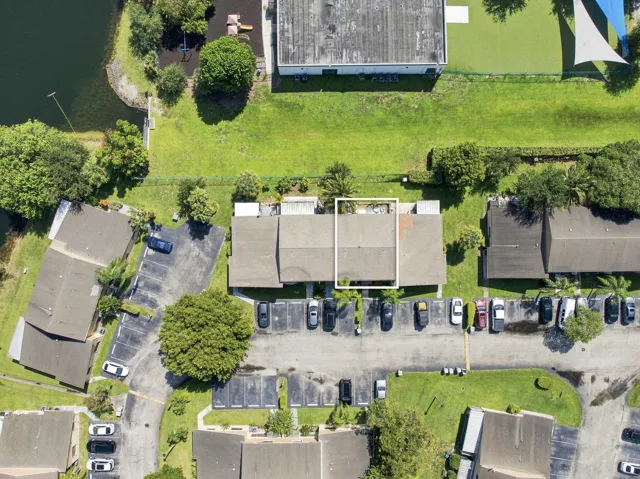 2-web-or-mls-3370-beau-rivage-dr-3-g