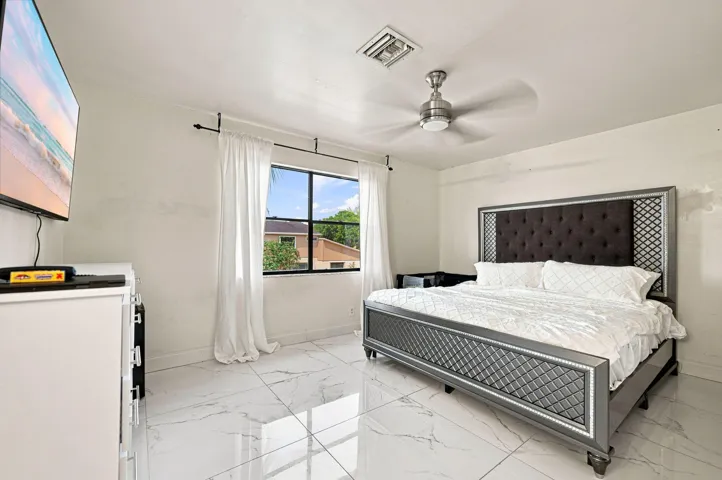 19-web-or-mls-3370-beau-rivage-dr-3-g