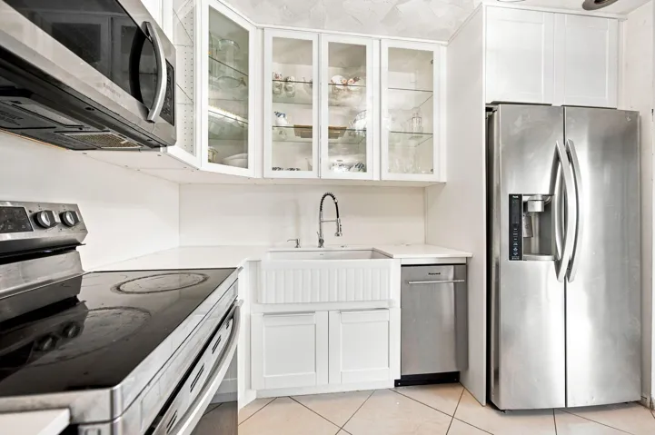 15-web-or-mls-3370-beau-rivage-dr-3-g