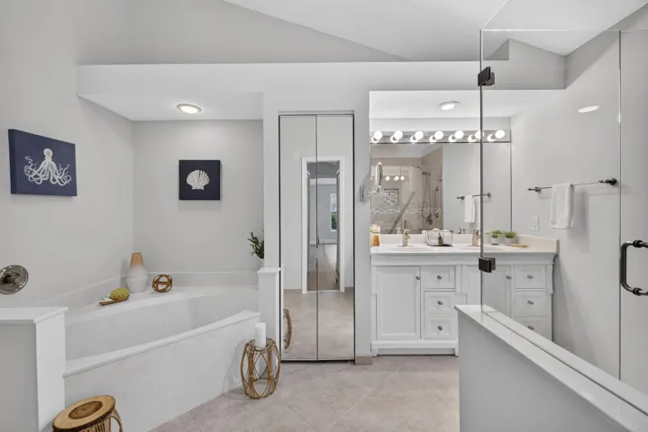 Primary bath