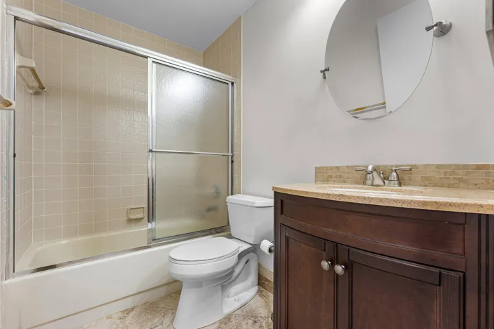 012-14388EmeraldLakeDrive-3-DelrayBeach-