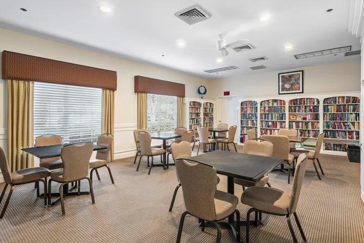 062-14388EmeraldLakeDrive-3-DelrayBeach-