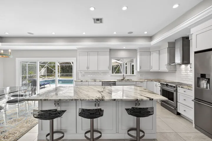 965 Beacon Lane-10