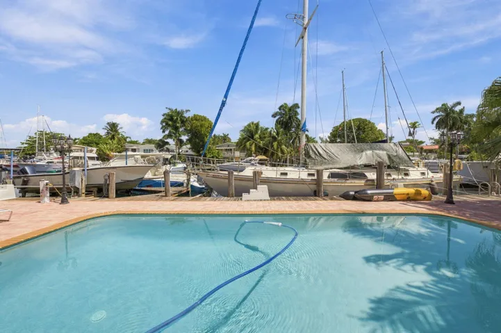 29-web-or-mls-1709-w-las-olas-blvd