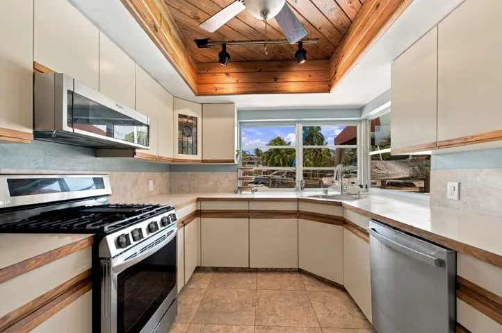 10-web-or-mls-1709-w-las-olas-blvd