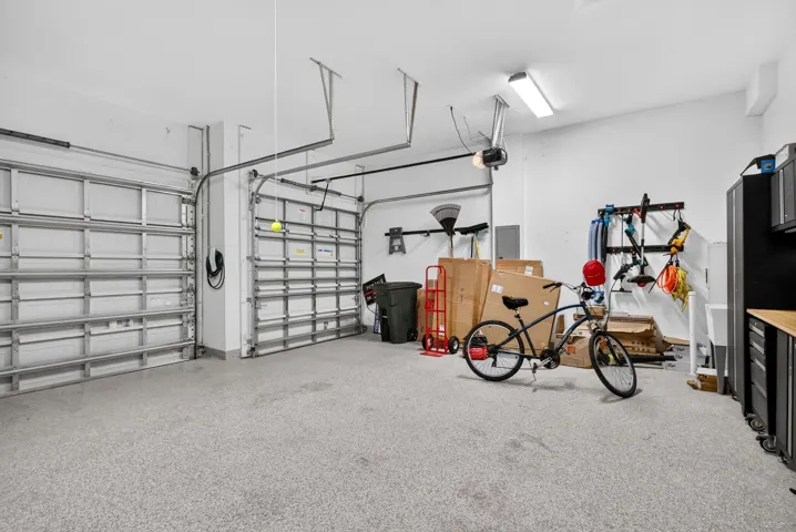 3 Car Garage