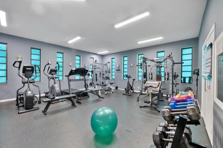 35-5171 W Oakland Park Blvd #204_035