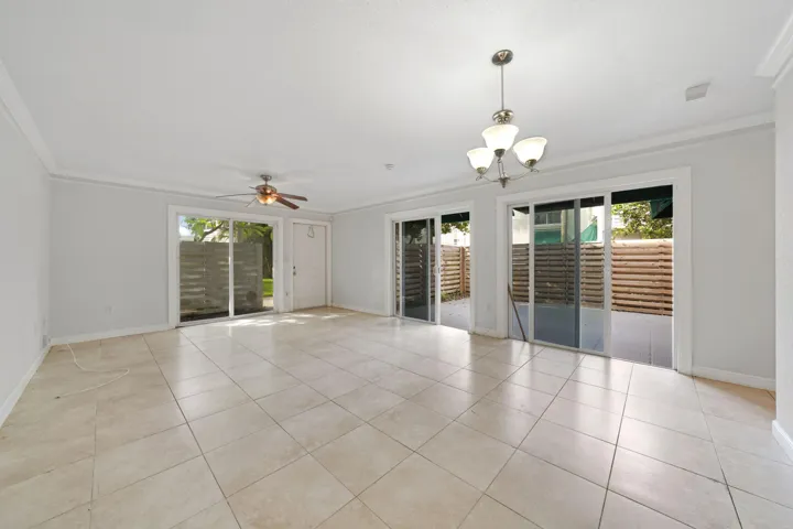 Living/Dinning Area
