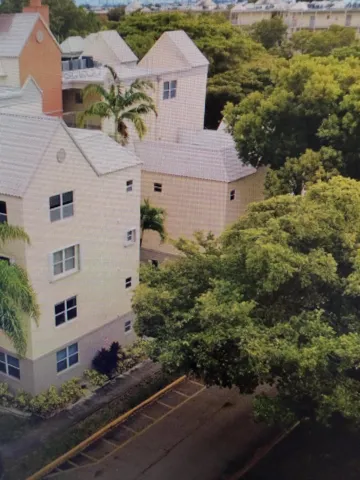 Doral Neighborhood View 5