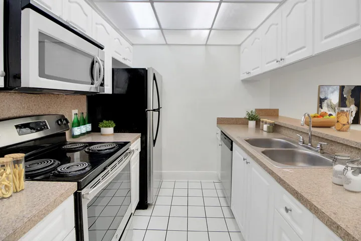 8160 Stage Kitchen
