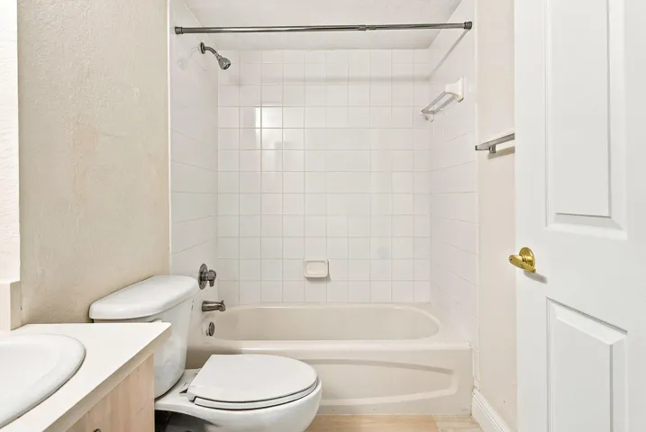 1801-NORTH-FLAGLER-DRIVE-603-33407-019