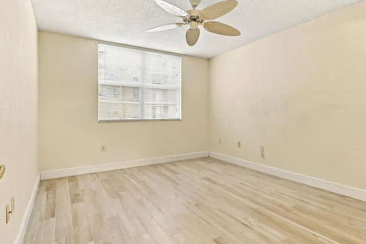 1801-NORTH-FLAGLER-DRIVE-603-33407-011