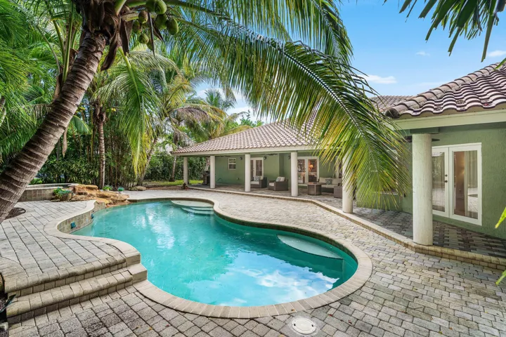 048-10295SaintAndrewsRoad-BoyntonBeach-F