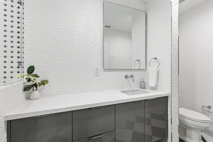 2835 Polo Island Drive H104 (49)