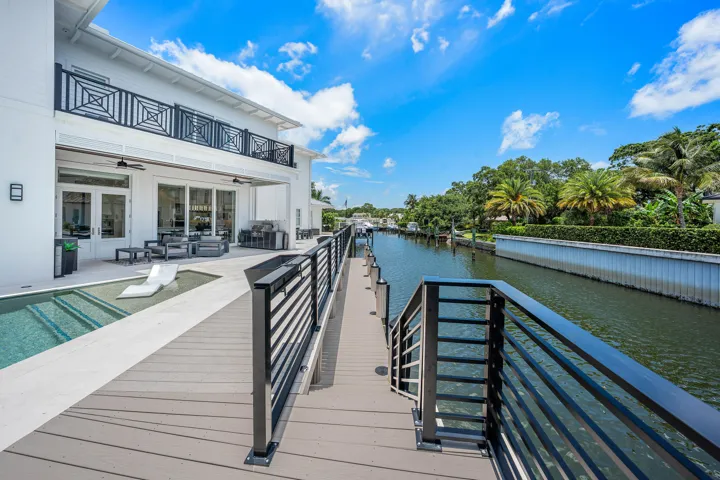 Dock