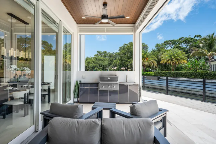 Summer Kitchen