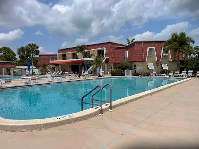 Clubhouse Pool