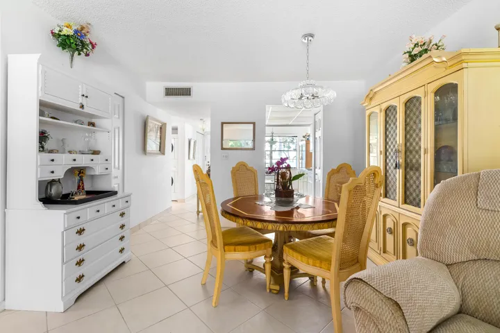 8305 nw 61 st c211 10