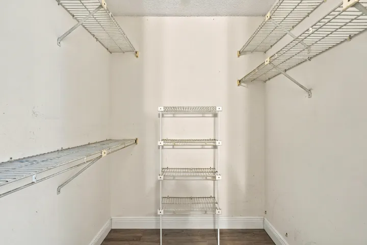18_primary closet