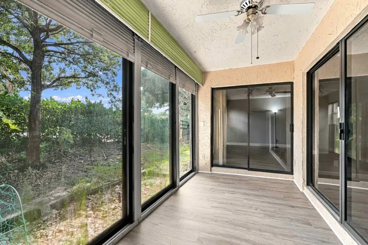 22_sun room