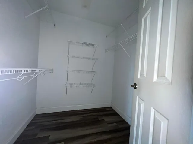 Walk In Closet