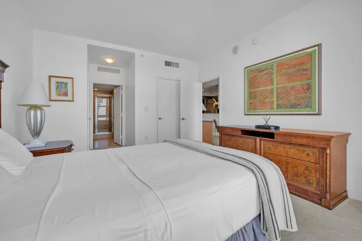 Fully Furnished Guest Bedroom