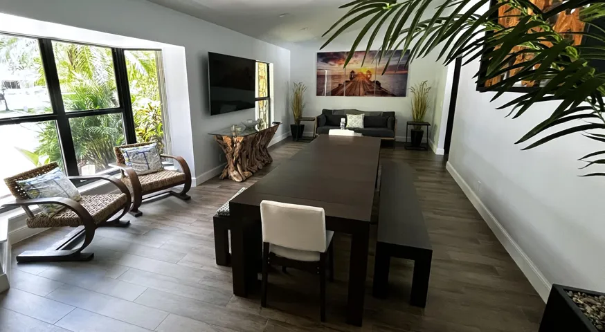 Dining 1