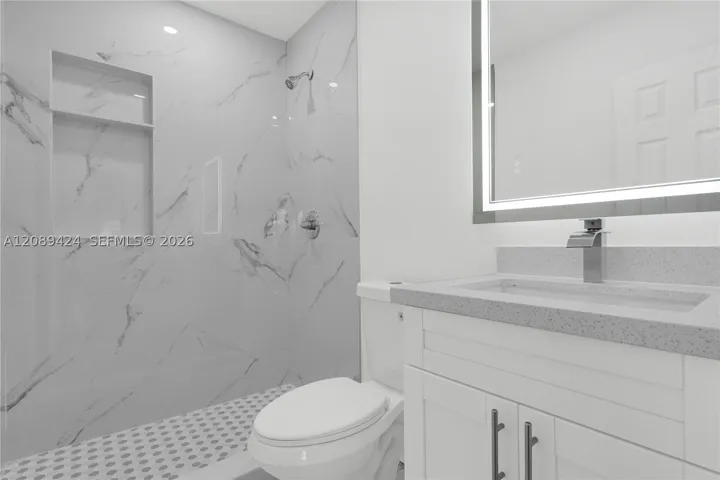 NEW MASTER BATHROOM