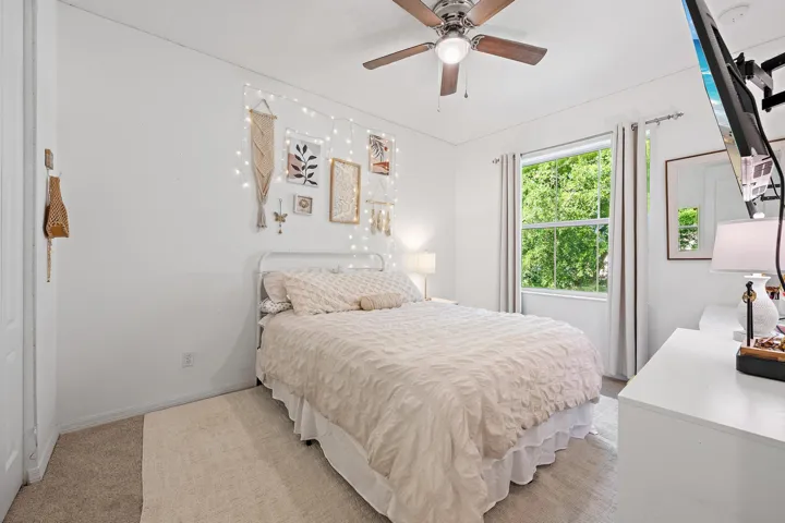 4673 Mediterranean Cir-17
