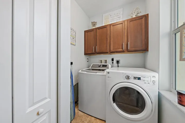 4673 Mediterranean Cir-14